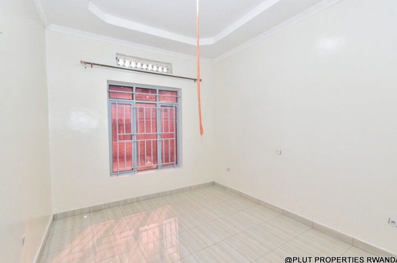 4 bedrooms house for rent in Kicukiro