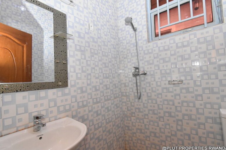 4 bedrooms house for rent in Kicukiro