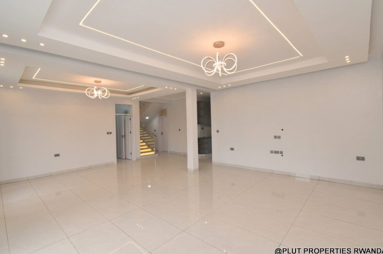 6 bedrooms house for sale in Kibagabaga 