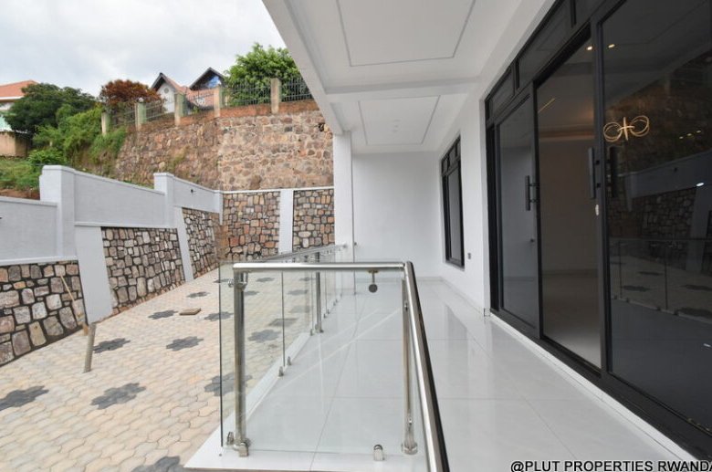 6 bedrooms house for sale in Kibagabaga 