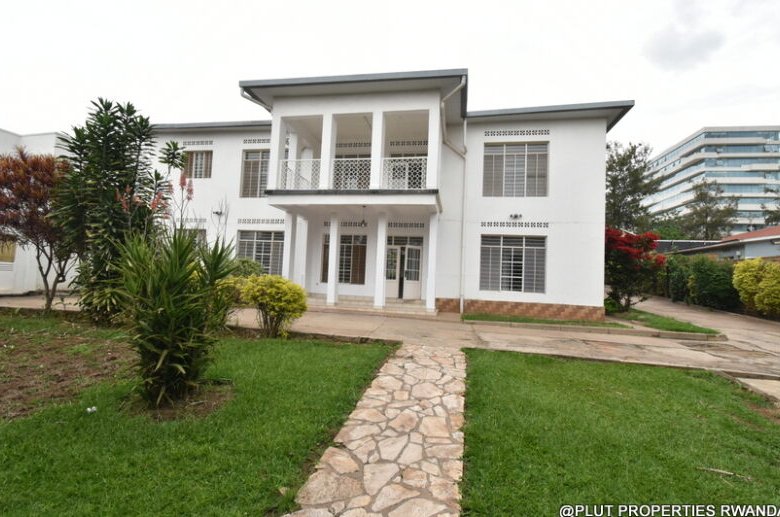 Spacious 8 Bedroom House for Sale in Kimihurura