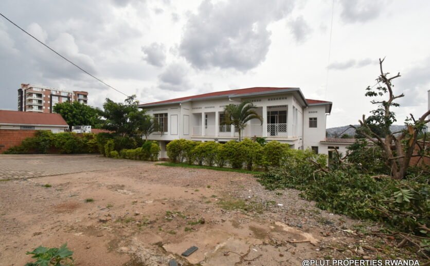 8-big-bedrooms-for-sale-in-Kimihurura-plut-properties-15-836×517 Spacious 8 Bedroom House for Sale in Kimihurura