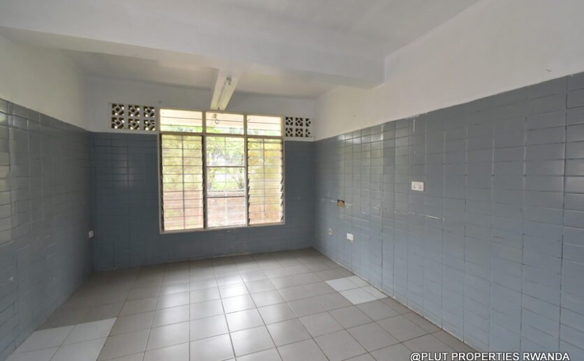 8-big-bedrooms-for-sale-in-Kimihurura-plut-properties-3-836×517 Spacious 8 Bedroom House for Sale in Kimihurura