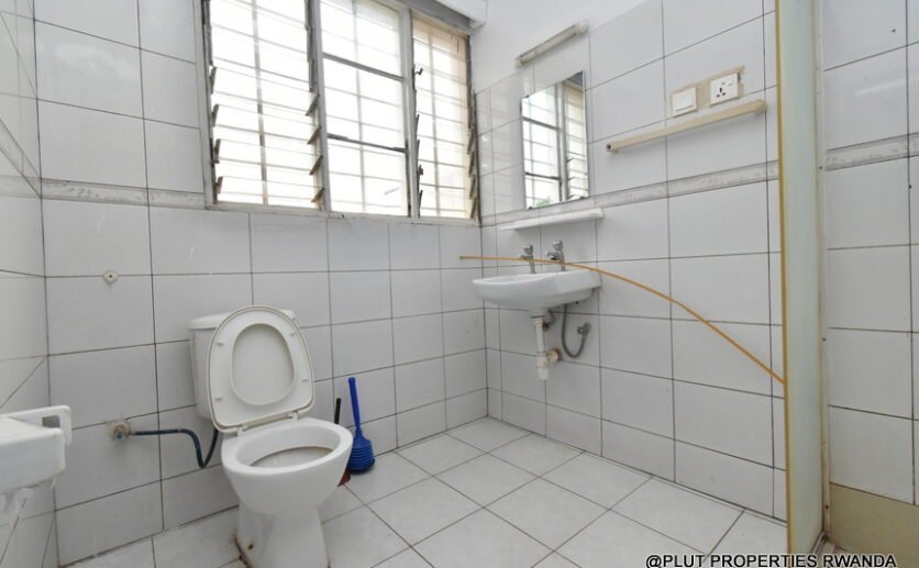 8-big-bedrooms-for-sale-in-Kimihurura-plut-properties-5-836×517 Spacious 8 Bedroom House for Sale in Kimihurura