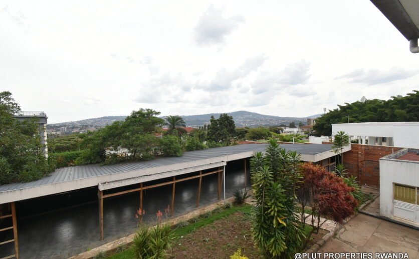 8-big-bedrooms-for-sale-in-Kimihurura-plut-properties-9-836×517 Spacious 8 Bedroom House for Sale in Kimihurura