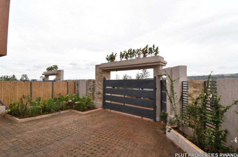 Apartment for rent in Busanza