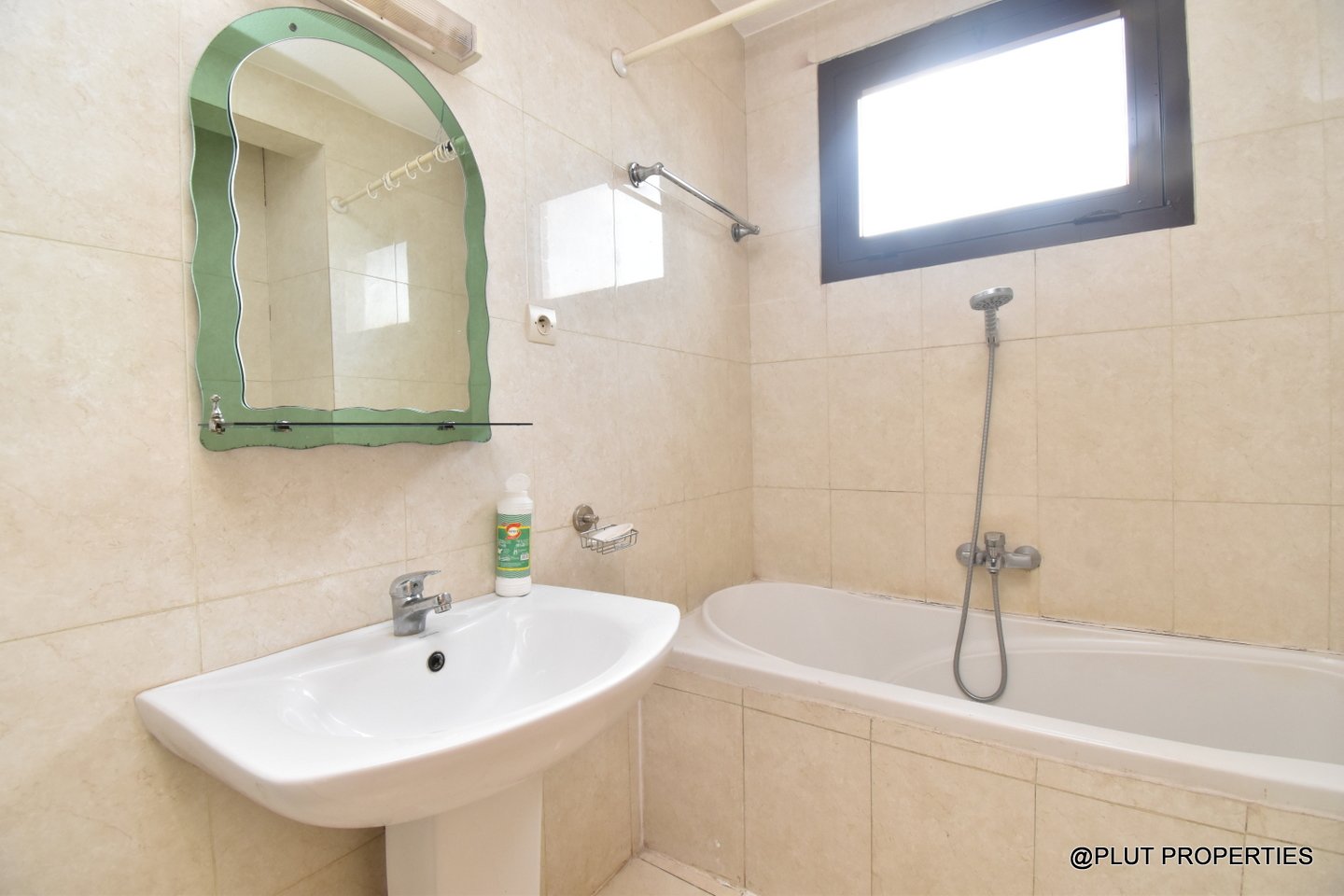 Apartment for rent in Kacyiru Kigali plut properties (12) Apartment for Rent in Kacyiru Kigali