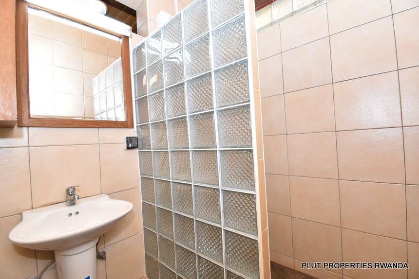 Apartment-for-rent-in-city-center-plut-properties-6 Apartment for rent in city center
