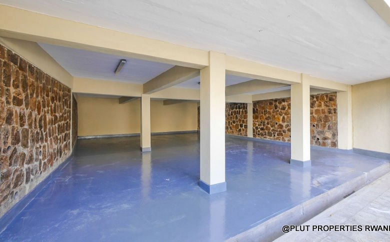 Beautiful 4- Unfurnished Bedrooms in Kiyovu 