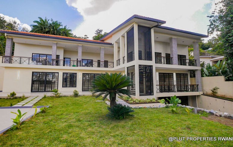 Beautiful 4- Unfurnished Bedrooms in Kiyovu 