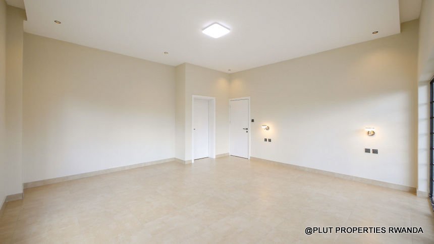 Beautiful 4- Unfurnished Bedrooms in Kiyovu 