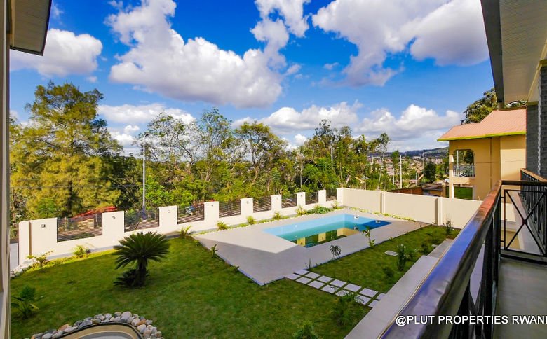 Beautiful 4- Unfurnished Bedrooms in Kiyovu 