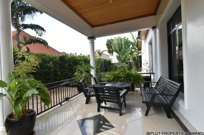Beautiful Furnished House for Rent in Rebero
