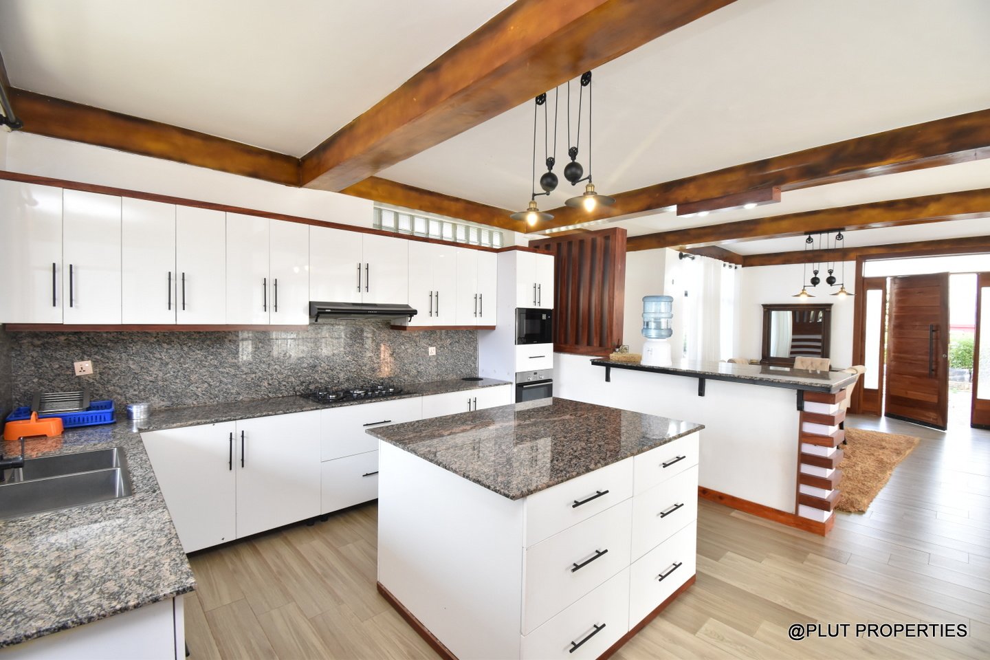 Beautiful house for rent in Gacuriro