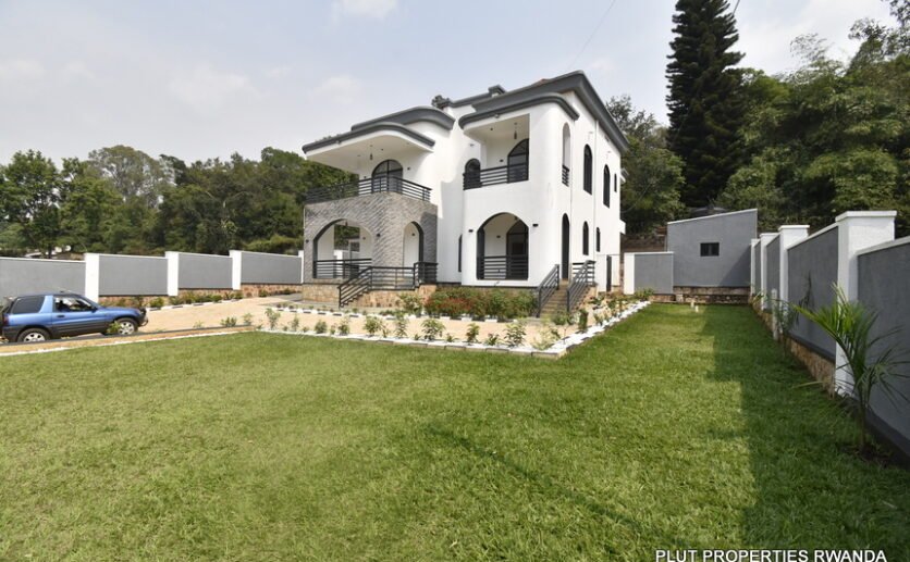 Beautiful house for rent in Kinyinya