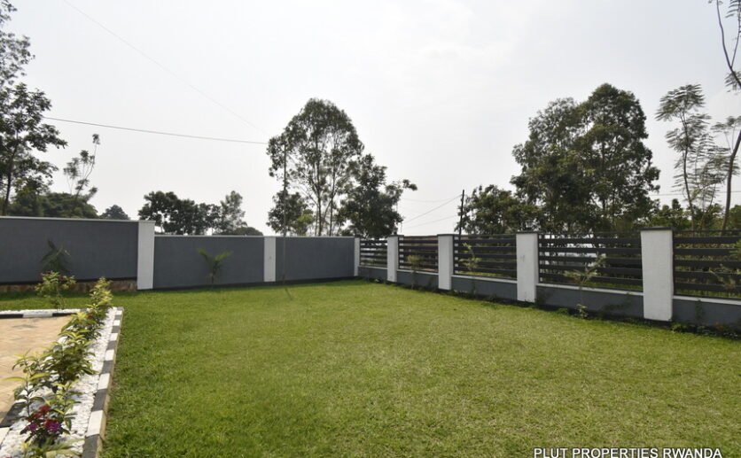 Beautiful house for rent in Kinyinya