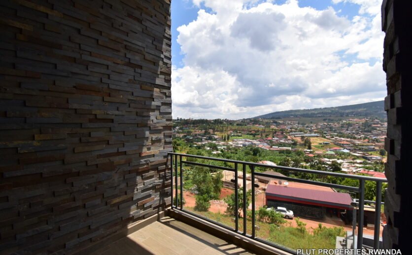 Beautiful House for Rent in Rebero