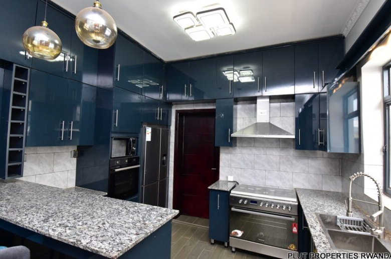 Beautiful House for Rent in Rebero