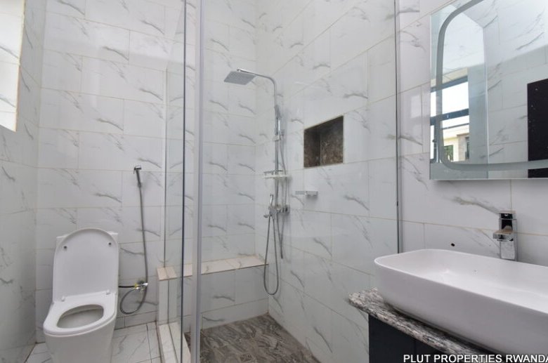 Beautiful House for Rent in Rebero