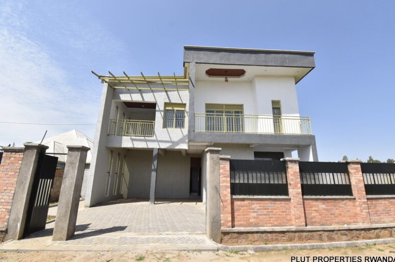 Beautiful house for sale in Bugesera.