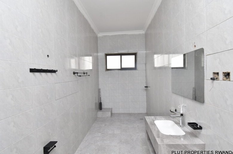 Beautiful house for sale in Kagugu.