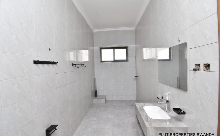 Beautiful house for sale in Kagugu.