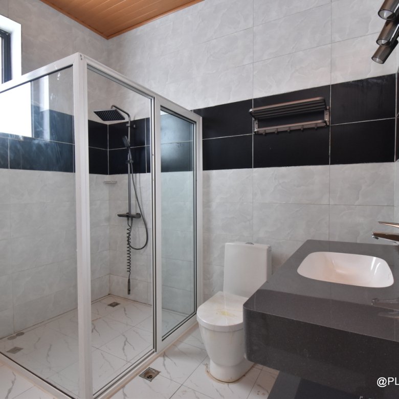 Beautiful house for sale in Kibagabaga