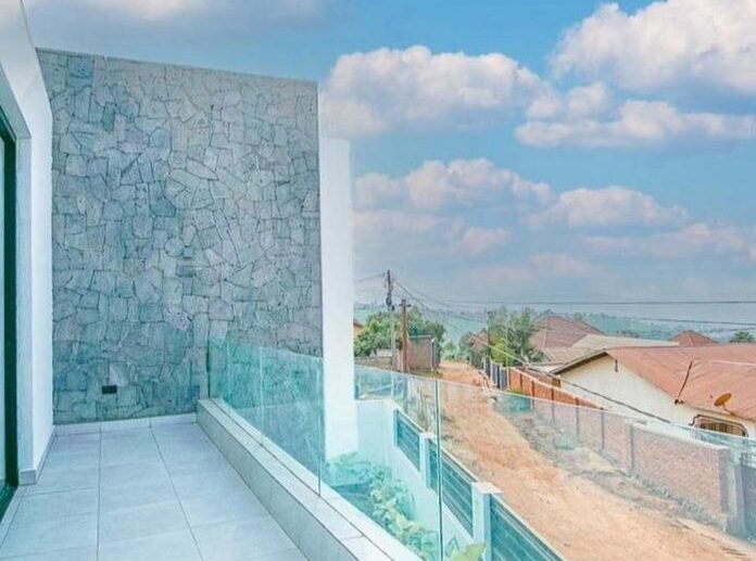 Beautiful house for sale in Kicukiro.