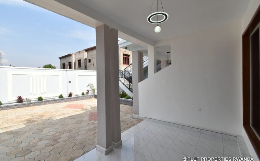 Beautiful House for Sale in Kicukiro