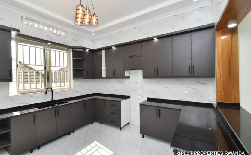 Beautiful House for Sale in Kicukiro