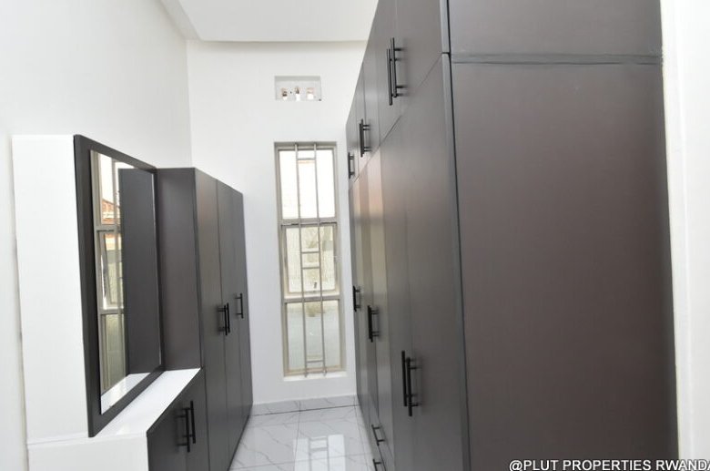 Beautiful House for Sale in Kicukiro