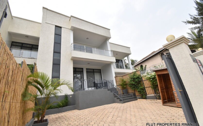 Beautiful-house-in-Nyarutarama-plut-properties-10-836×517 Beautiful House in Nyarutarama
