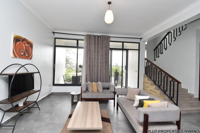 Beautiful House in Nyarutarama 