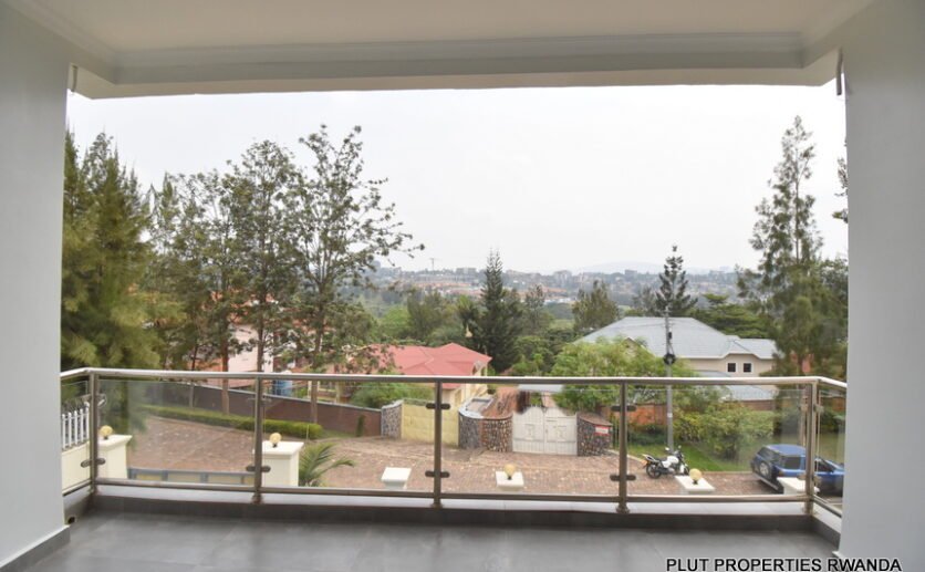 Beautiful-house-in-Nyarutarama-plut-properties-9-836×517 Beautiful House in Nyarutarama