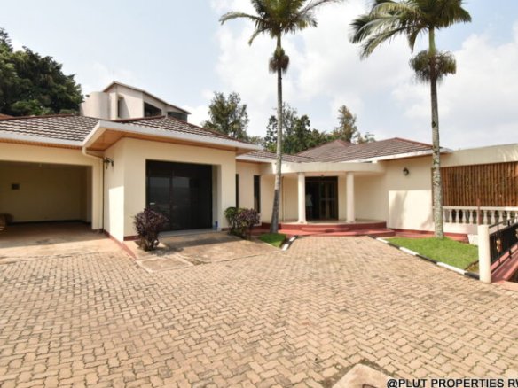 Big house for rent in Nyarutarama