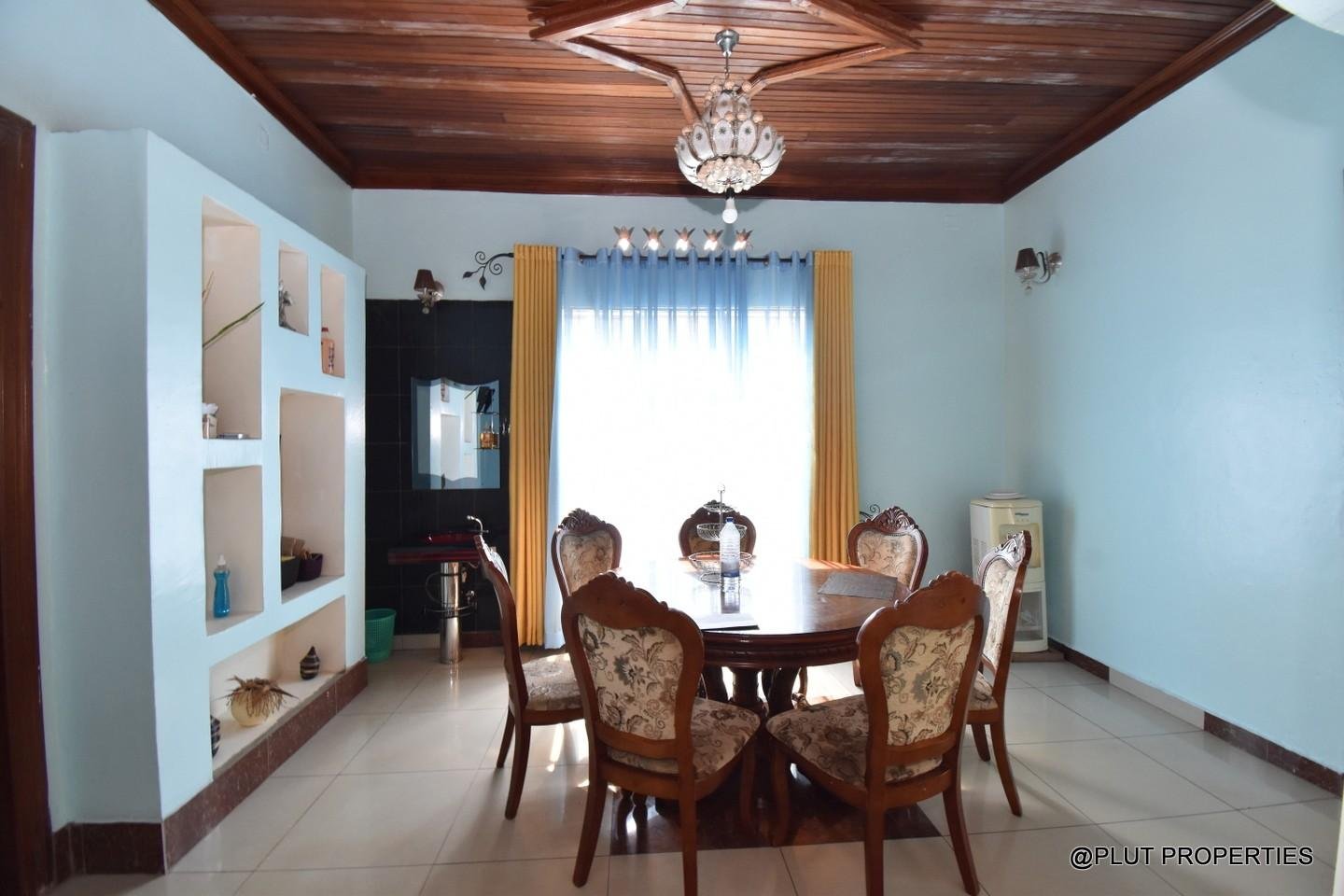 Big house for sale in Kicukiro plut properties (12) Big house for sale in Kicukiro