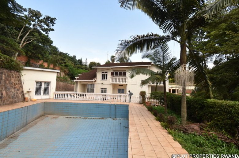 Big house in Kimihurura for rent 