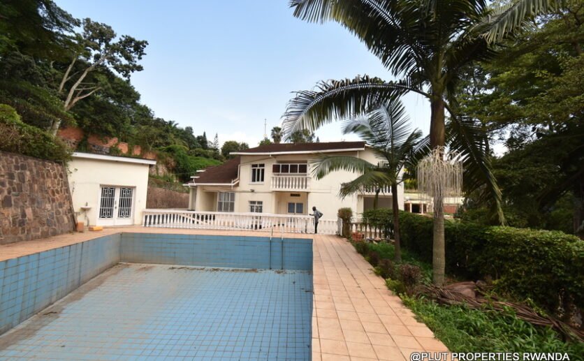 Big house in Kimihurura for rent 
