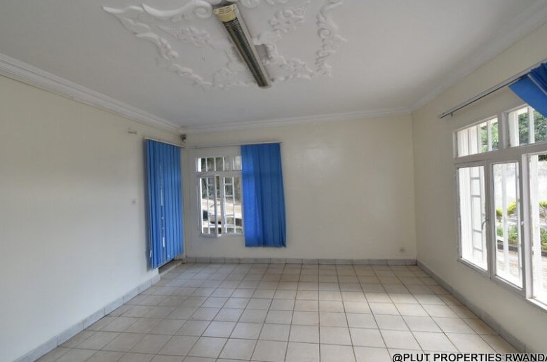 Big house in Kimihurura for rent 