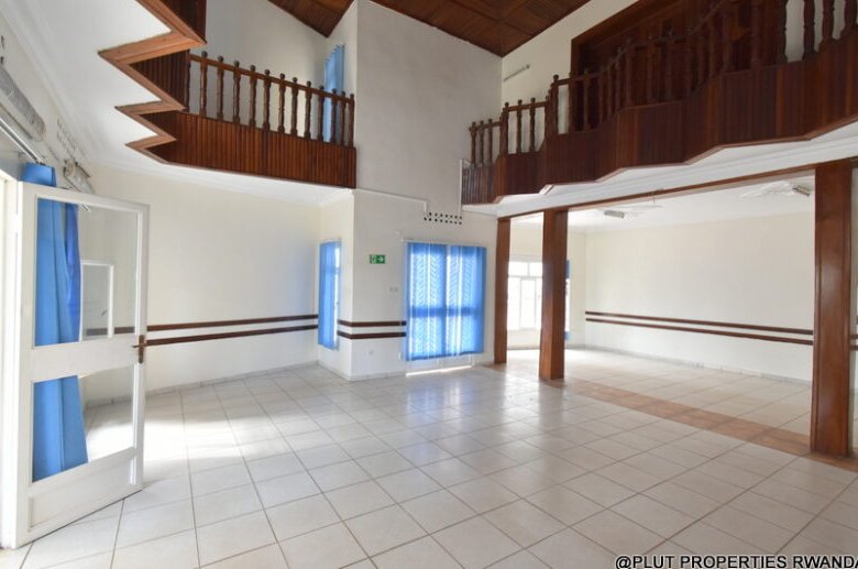 Big house in Kimihurura for rent 