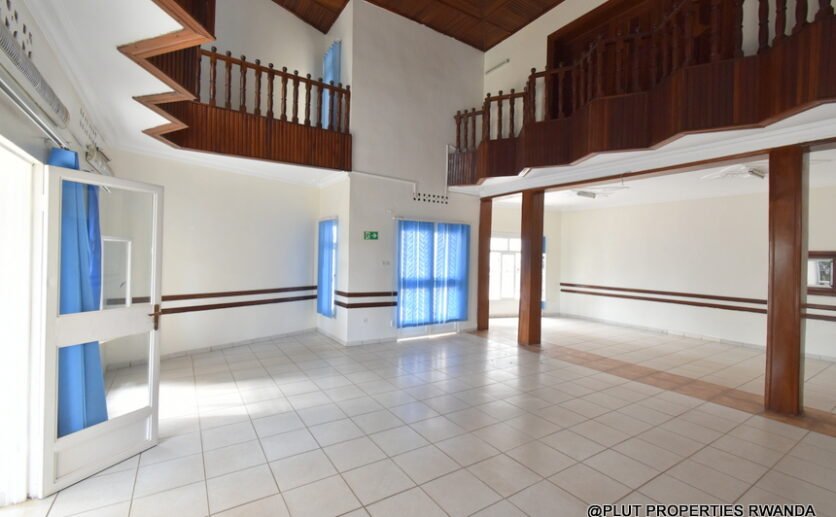 Big house in Kimihurura for rent 