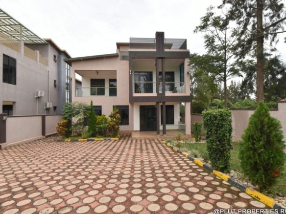 Big Nyarutarama house for rent