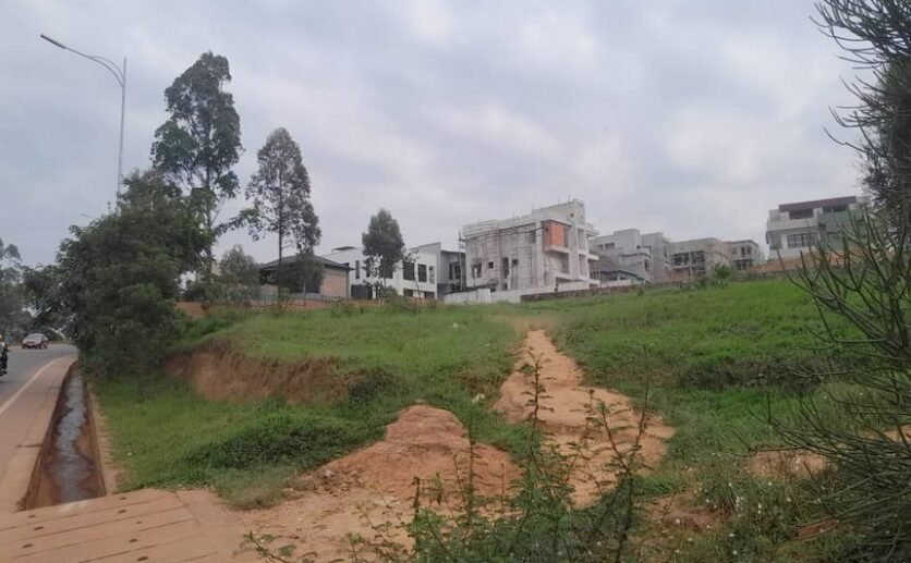 Residential Plot for Sale in Gasanze