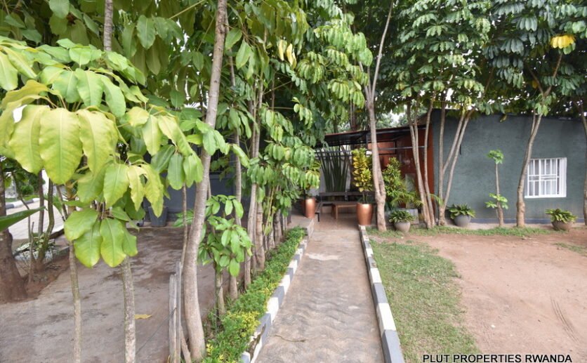 Big plot for sale in Kibagabaga Kigali