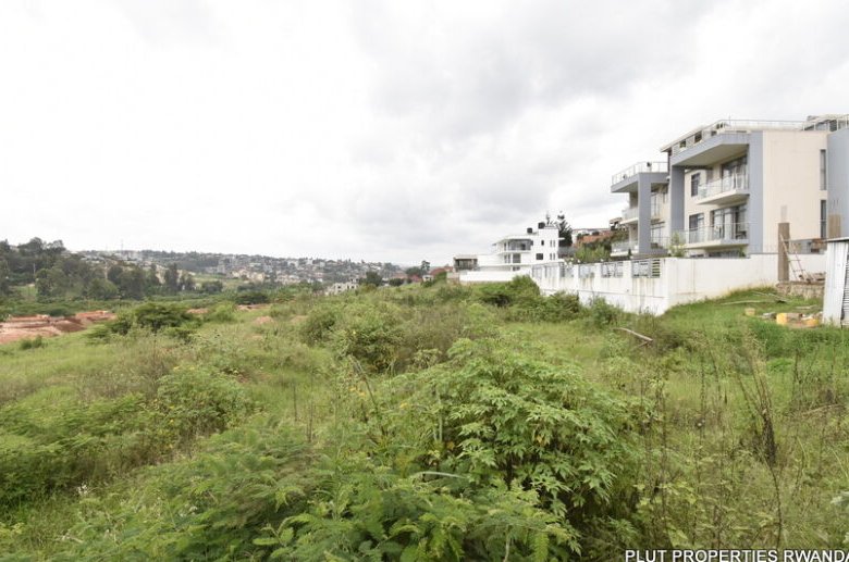 Big plot for sale in Kibagabaga