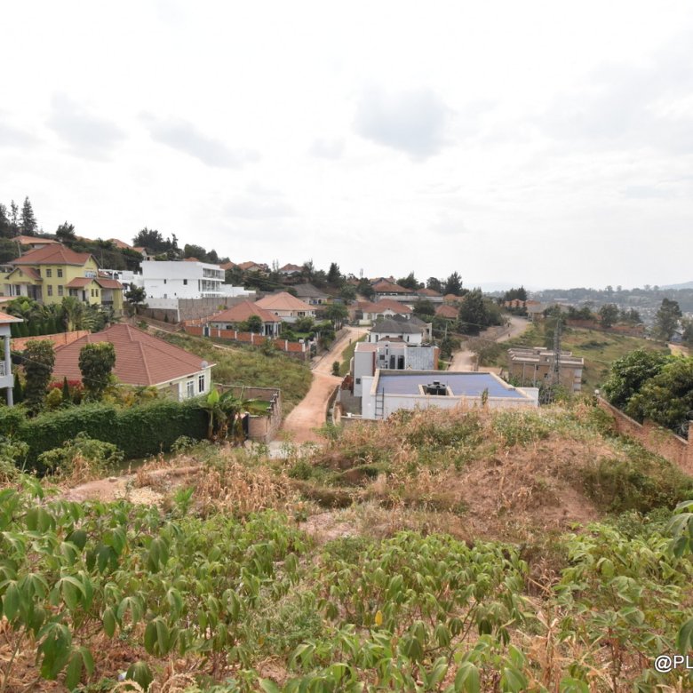 Big plot for sale in Kibagabaga