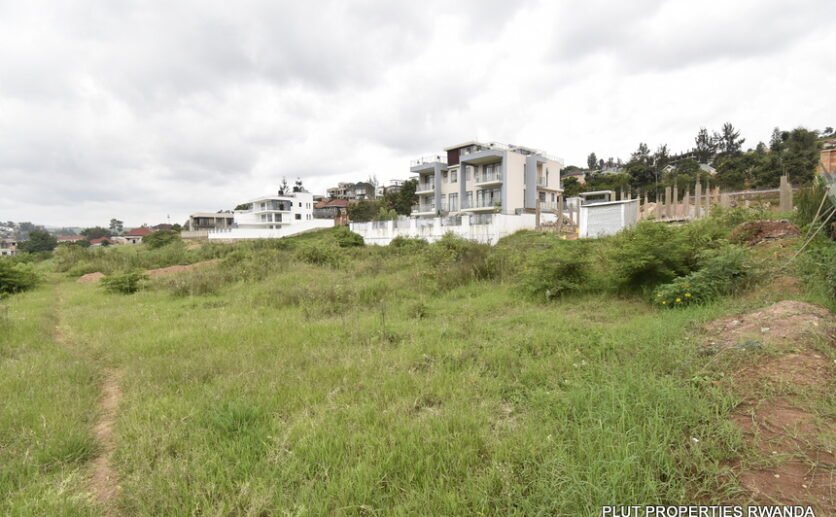 Big plot for sale in Kibagabaga