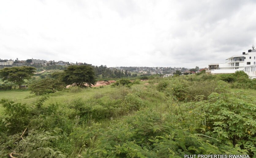 Big plot for sale in Kibagabaga
