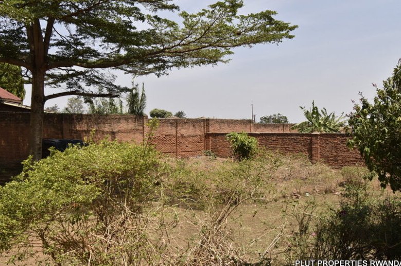 Big plot for sale in Kicukiro Niboye.