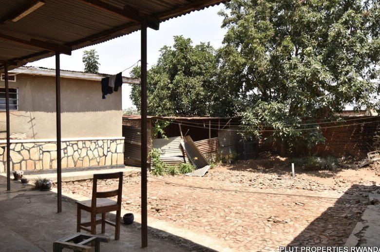 Big plot for sale in Kicukiro Niboye.
